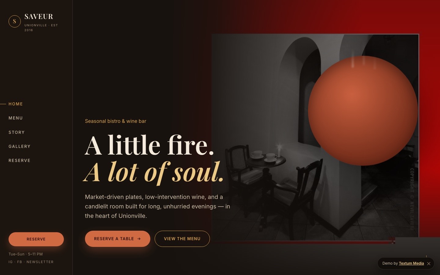 The Saveur Bistro concept site — a restaurant homepage built by Textum Media.
